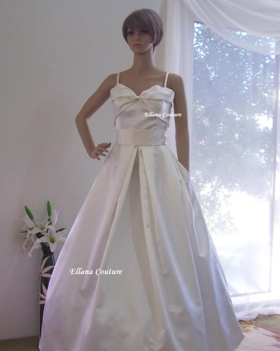 Grace Vintage Inspired Wedding Dress with Pockets